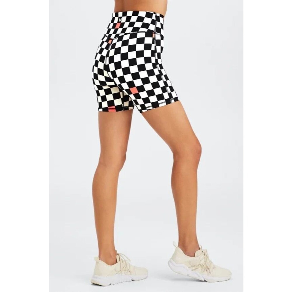 Anywhere Motion365® High-Waisted 6'' Short